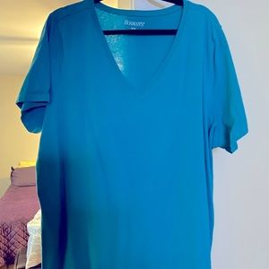 Romans Vneck short sleeve Tee, 2XL. Used good condition.